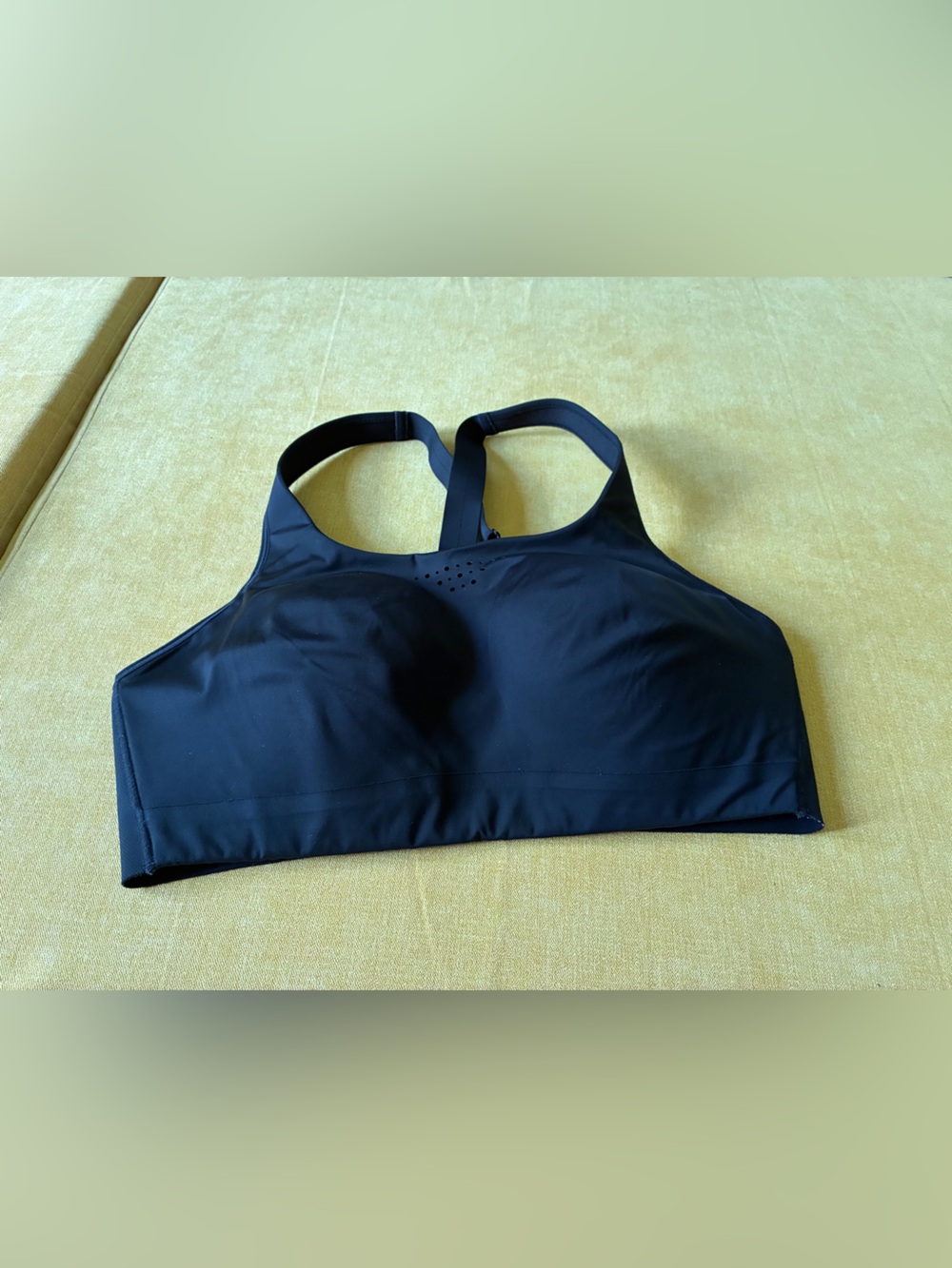 Athleta brand, size 36D, Women’s Black High-Impact Sports Bra